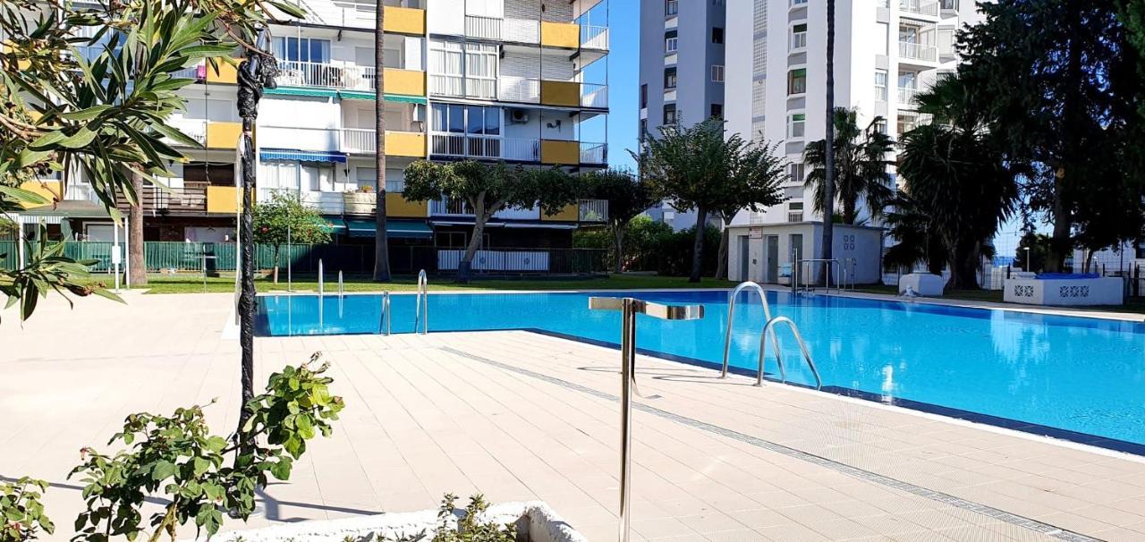 Ferienwohnung A Step From The Ocean!!! Benalmádena Exterior foto